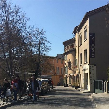 La Tour Bouigas Leilighet LʼIsle-sur-la-Sorgue Eksteriør bilde