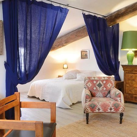 La Tour Bouigas Leilighet LʼIsle-sur-la-Sorgue Eksteriør bilde